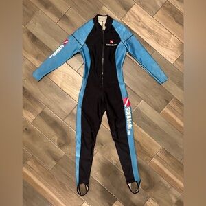 Women’s Scuba Diving 5mm Black and Blue Wetsuit🤿Great Condition-women’s med-ish